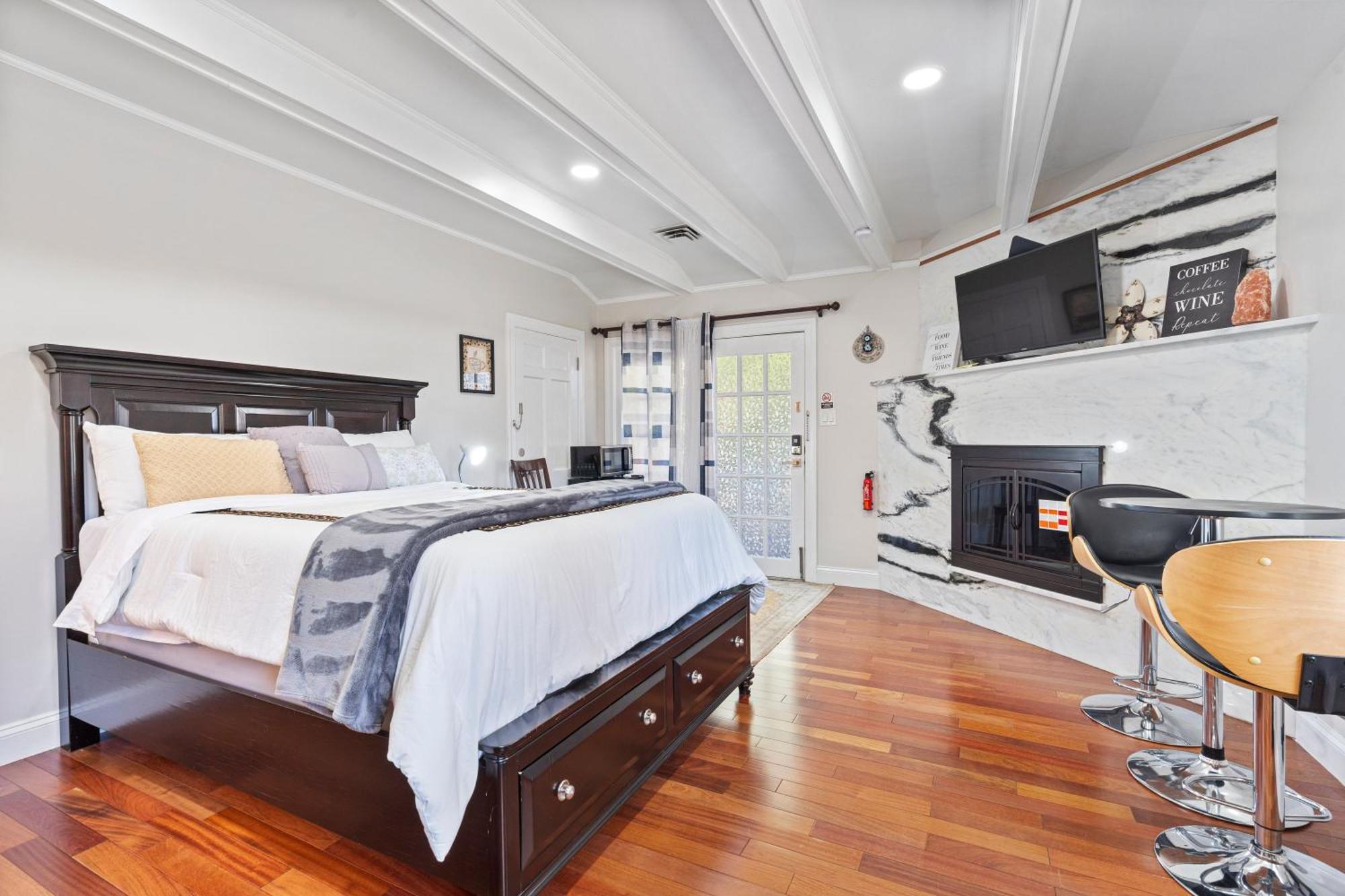 Relaxing & Cozy Suite ฟอร์ทวอชิงตัน ภายนอก รูปภาพ